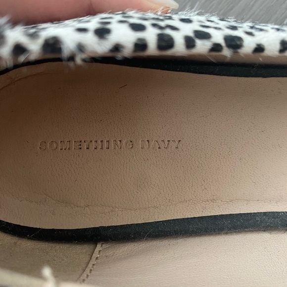 Something Navy Flats - Picture 4 of 5